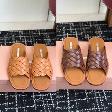 Load image into Gallery viewer, Woven Leather Slides
