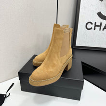Load image into Gallery viewer, Suede Boots
