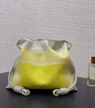 Load image into Gallery viewer, Flamenco Bag
