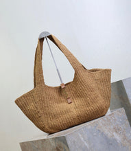 Load image into Gallery viewer, Bea Tote

