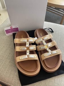 Triomphe Sandals