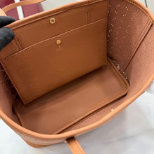 Load image into Gallery viewer, Tribeca Tote Small
