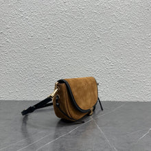 Load image into Gallery viewer, Little Halfmoon Bag
