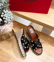 Load image into Gallery viewer, Studded Wedges

