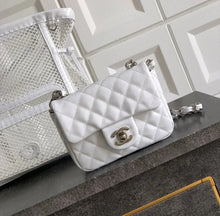 Load image into Gallery viewer, Mesh Flap Bag
