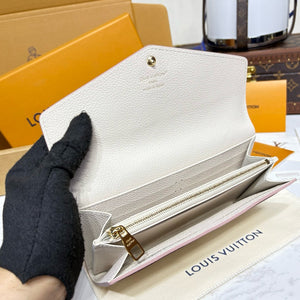 Sarah Wallet