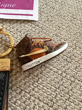 Load image into Gallery viewer, Ready to post
