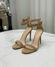 Load image into Gallery viewer, GR Sandals
