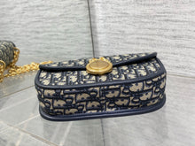 Load image into Gallery viewer, Medilion Small Flap Bag
