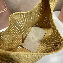 Load image into Gallery viewer, Crochet Tote
