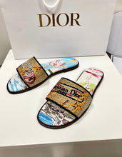 Load image into Gallery viewer, Dway Slides
