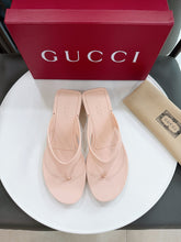 Load image into Gallery viewer, GG Sandals
