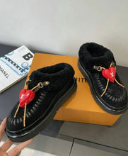 Load image into Gallery viewer, Cortina Mules
