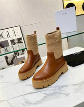 Load image into Gallery viewer, Leather Boots
