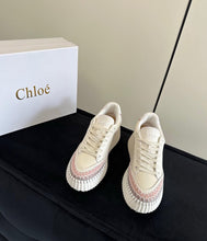 Load image into Gallery viewer, Nama Sneakers
