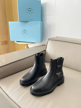 Load image into Gallery viewer, Leather Boots
