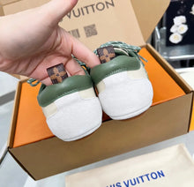 Load image into Gallery viewer, Sneakerina Trainers
