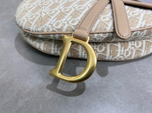 Load image into Gallery viewer, Saddle Bag
