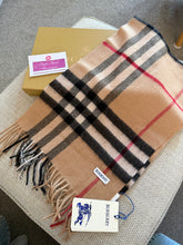 Load image into Gallery viewer, Cashmere Scarf
