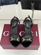 Load image into Gallery viewer, GG Sandals
