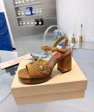 Load image into Gallery viewer, Suede Sandals
