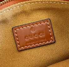 Load image into Gallery viewer, Giglio
