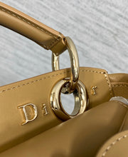 Load image into Gallery viewer, Cigale Bag
