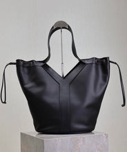 Load image into Gallery viewer, Drawstring Tote
