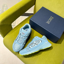Load image into Gallery viewer, B30 Trainers
