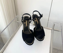 Load image into Gallery viewer, CC Sandals
