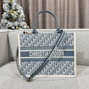 Book Tote