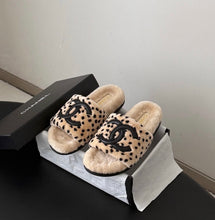 Load image into Gallery viewer, CC Sandals
