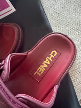 Load image into Gallery viewer, CC Dad Sandals
