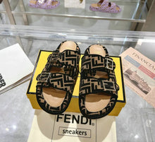 Load image into Gallery viewer, Feel Sandals
