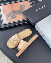 Load image into Gallery viewer, CC Sandals
