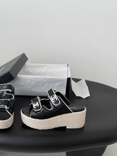 Load image into Gallery viewer, CC Sandals
