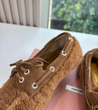 Load image into Gallery viewer, Shearling Loafers
