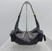 Load image into Gallery viewer, Grand Tour Bag

