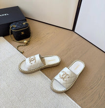 Load image into Gallery viewer, CC Sandals
