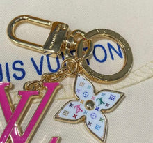 Load image into Gallery viewer, Logo Bag Charm/Keychain
