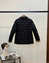 Load image into Gallery viewer, Quilted Jacket
