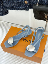 Load image into Gallery viewer, Treasure Sandals
