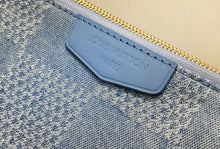 Load image into Gallery viewer, Pochette Accesories
