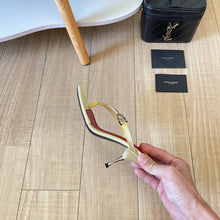 Load image into Gallery viewer, Leather Sandals
