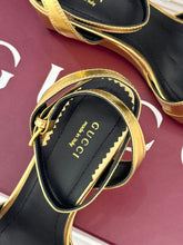 Load image into Gallery viewer, GG Sandals
