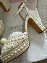 Load image into Gallery viewer, Ready to post size 4 (37)
