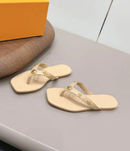 Load image into Gallery viewer, Leather Sandals
