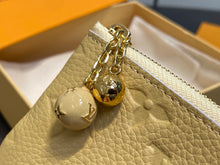 Load image into Gallery viewer, Coin Purse
