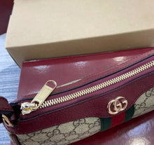 Load image into Gallery viewer, Ophidia Small Bag
