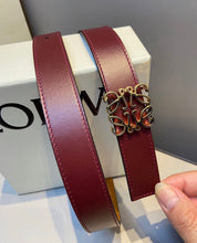 Load image into Gallery viewer, Reversible Belt
